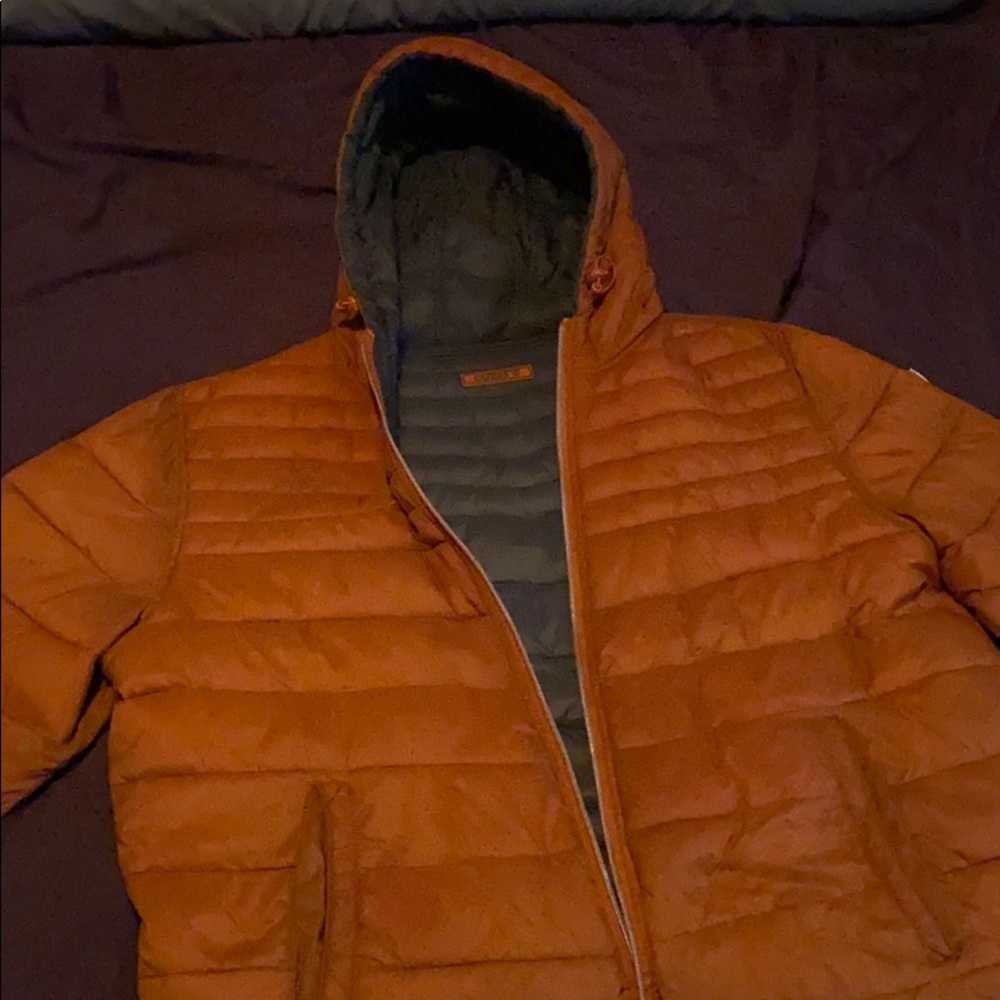 Reversible guess jacket
